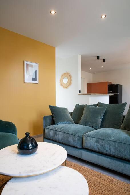 Appartement Cosy Pres Du Centre Ville ชาโต-กงติเยร์ ภายนอก รูปภาพ